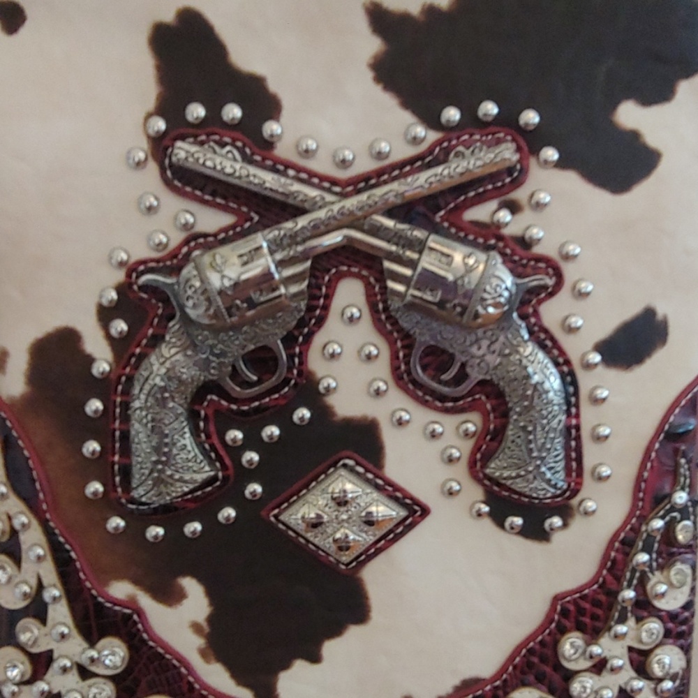 Western Cow Print Concealed Guns Rhinestone Purse - Picture 2 of 8